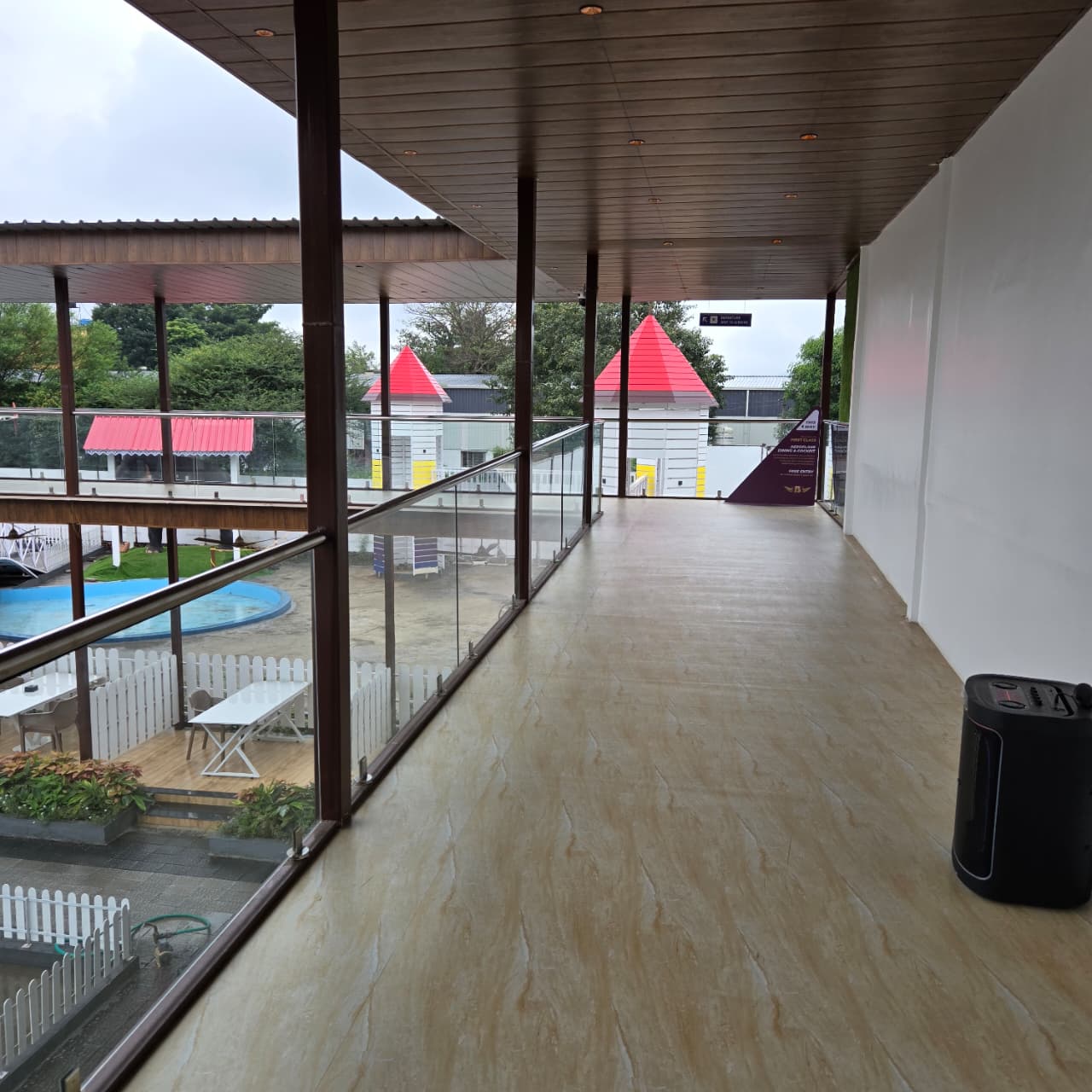 Elevated Dining Walkway